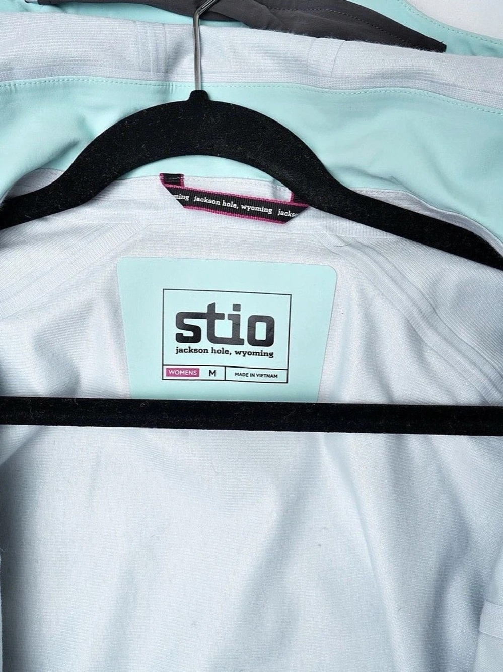 Stio Women's Shell Jacket - Picture 3 of 10
